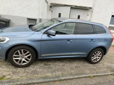 Gebraucht Volvo XC60 Summum 220 PS (161 kW) 2017 Blau SUV