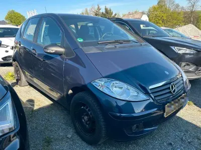Gebraucht Mercedes A150 95 PS (69 kW) 2008 Blau Limousine