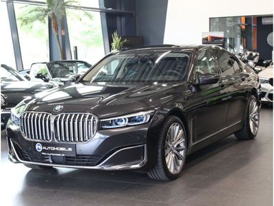 BMW 740