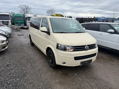 Gebraucht VW Caravelle Comfortline 140 PS (102 kW) 2011 Gelb Van