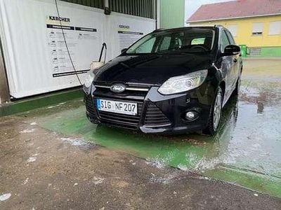 Usata Ford Focus Trend 105 CV (77 kW) 2014 Station wagon