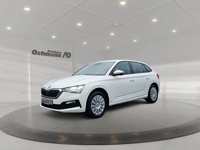Gebraucht Skoda Scala Cool Plus 95 PS (69 kW) 2020 Weiß Kleinwagen