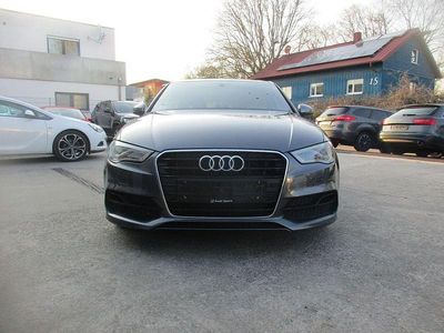 Gebraucht Audi A3 S-Line 179 PS (131 kW) 2014 Grau Limousine