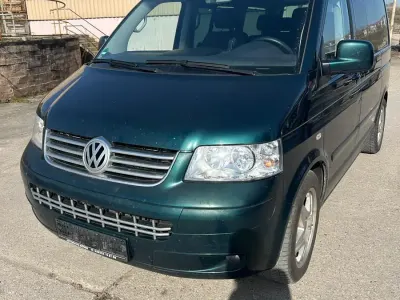 Gebraucht VW Multivan 131 PS (96 kW) 2005 Grün Van / Kleinbus