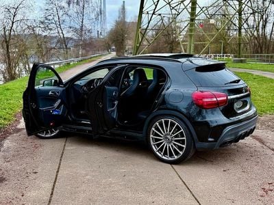 Gebraucht Mercedes GLA45 AMG AMG 381 PS (280 kW) 2019 Schwarz SUV