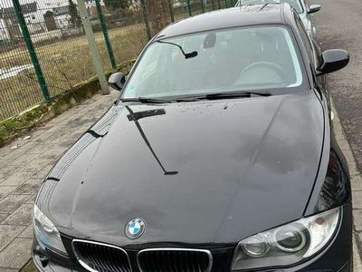 gebraucht BMW 118 118 d TUV bis 11.2025