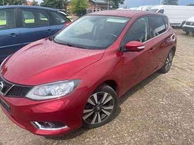 Gebraucht Nissan Pulsar N-Connecta 116 PS (85 kW) 2017 Rot Limousine