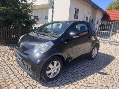 Toyota iQ