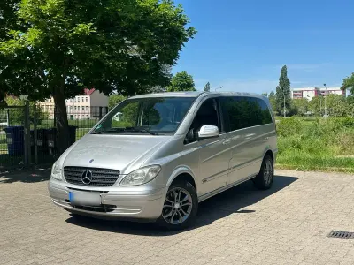 Gebraucht Mercedes Viano 116 PS (85 kW) 2009 Silber Van / Kleinbus