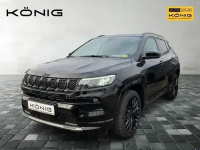 Second-hand Jeep Compass Altitude 131 CP (96 kW) 2023 Negru SUV