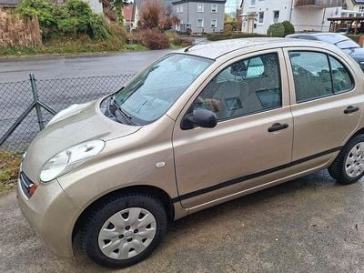 Gebraucht Nissan Micra Visia 65 PS (47 kW) 2003 Gold Kleinwagen