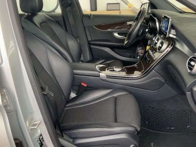 Mercedes GLC220