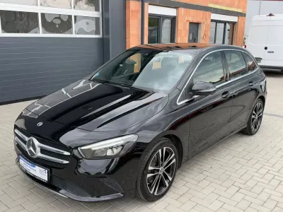Gebraucht Mercedes B200 Edition 1 163 PS (119 kW) 2020 Schwarz Van / Kleinbus