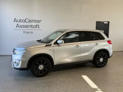 Gebraucht Suzuki Vitara Comfort 120 PS (88 kW) 2015 Silber SUV