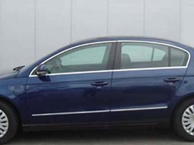 Gebraucht VW Passat 140 PS (102 kW) 2005 Blau metallic Limousine