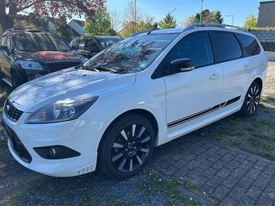 Usata Ford Focus Titanium 116 CV (85 kW) 2010 Bianco Station wagon