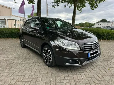 Gebraucht Suzuki SX4 S-Cross Comfort+ 120 PS (88 kW) 2014 Braun SUV