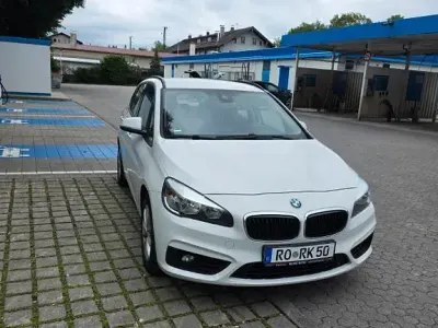 Gebraucht BMW 218 Active Tourer Sport Line 185 PS (136 kW) 2014 Weiß Van / Kleinbus