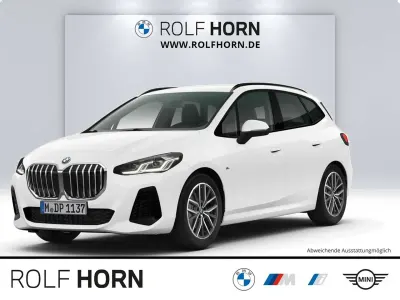 Gebraucht BMW 220 Active Tourer M Sport 170 PS (125 kW) 2025 Alpinweiß Van / Kleinbus