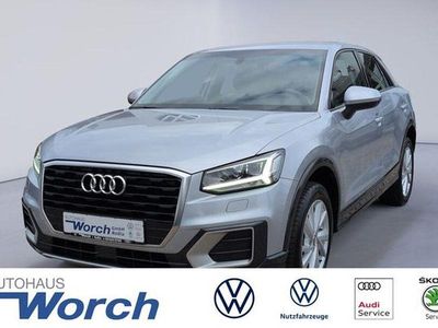 Gebraucht Audi Q2 Design 132 PS (97 kW) 2019 Silber SUV