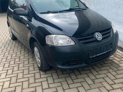 Gebraucht VW Fox 55 PS (40 kW) 2007 Schwarz Kleinwagen
