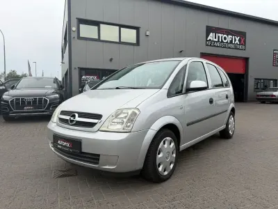 Gebraucht Opel Meriva Edition 90 PS (66 kW) 2004 Silber Van / Kleinbus