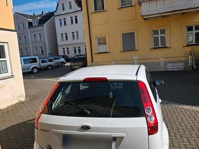 Gebraucht Ford Fiesta 2008 Weiß Kleinwagen