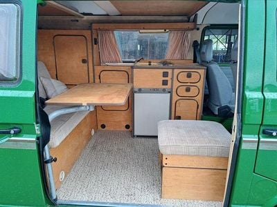 Grün Gebraucht 1987 VW T3 Van | 37.900 €