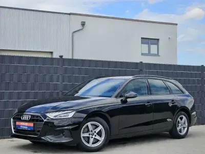 Gebraucht Audi A4 S-Line 163 PS (119 kW) 2022 Schwarz Kombi