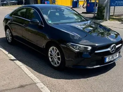 Gebraucht Mercedes CLA220 Progressive 190 PS (139 kW) 2019 Schwarz Coupé