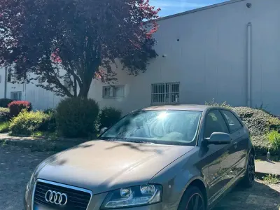 Gebraucht Audi A3 125 PS (91 kW) 2012 Braun Kleinwagen