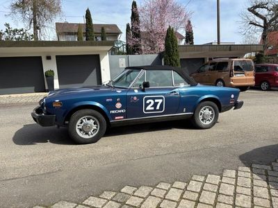 Fiat 124 Spider