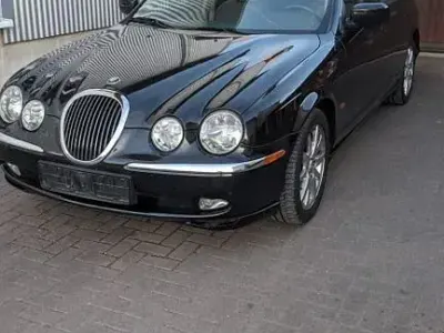 Käytetty Jaguar S-Type S 238 HP (175 kW) 2001 Musta Sedan