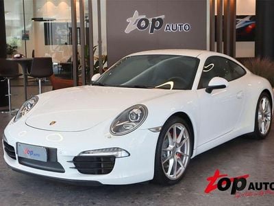 Porsche 911 Carrera
