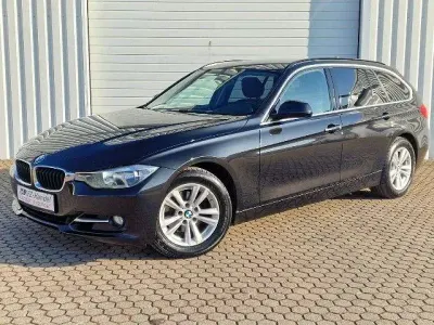 Gebraucht BMW 320 Sport Line 184 PS (135 kW) 2013 Schwarz Kombi