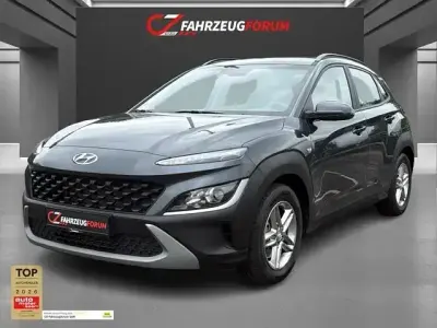 Gebraucht Hyundai Kona Select 120 PS (88 kW) 2022 Grau SUV