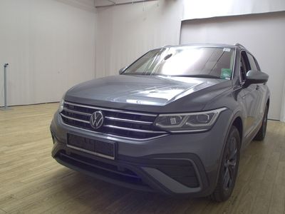 gebraucht VW Tiguan Allspace 2.0 TDI Life Navi IQ.Light Kamera Ahk