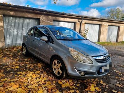 gebraucht Opel Corsa D 1.4 LPG Kupplung neu