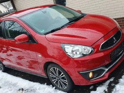 Usata Mitsubishi Space Star Top 80 CV (58 kW) 2018 Rosso Utilitaria