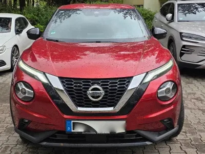 Używany Nissan Juke 360º 114 KM (83 kW) 2022 Czerwony SUV