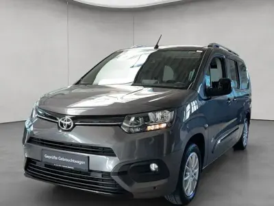 Gebraucht Toyota Proace Verso City 100 kW (136 PS) 2022 Grau Kombi