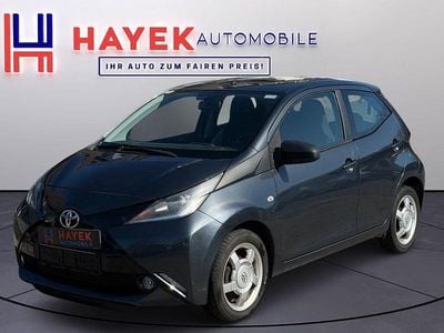 Usata Toyota Aygo X-play 69 CV (50 kW) 2015 Grigio Utilitaria