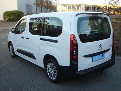 Polarweiss Gebraucht 2023 Citroën Berlingo PureTech Van / Kleinbus | 19.980 € (Fairer Preis)