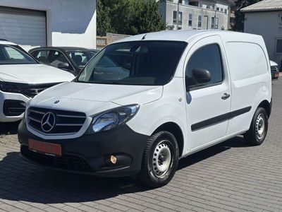 Mercedes Citan 109