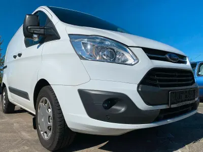 Gebraucht Ford Transit 155 PS (114 kW) 2016 Weiß Van / Kleinbus