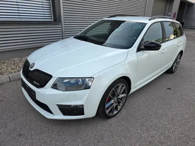 Gebraucht Skoda Octavia RS 184 PS (135 kW) 2015 Weiß Kombi
