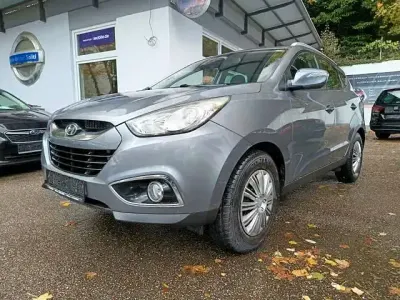 Gebraucht Hyundai ix35 Comfort 136 PS (100 kW) 2012 Grau SUV