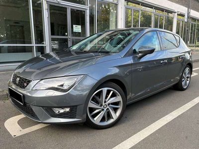 gebraucht Seat Leon Leon*1.4 TSI ACT*Panorama*LED*Alcantara*Apple