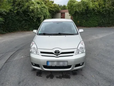 Gebraucht Toyota Corolla Verso 116 PS (85 kW) 2005 Van / Kleinbus
