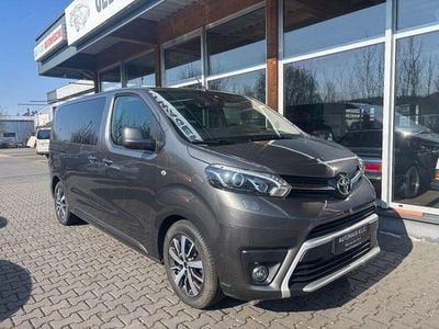 Gebraucht Toyota Proace Verso Executive 177 PS (130 kW) 2021 Grau Kombi